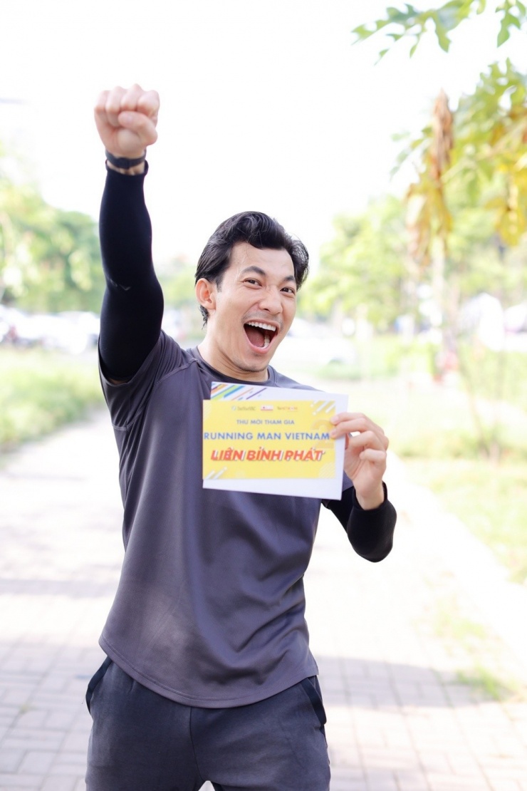 Ngoài diễn xuất, Liên Bỉnh Phát ghi dấu trên truyền hình thực tế, điển hình là show Running Man ba mùa 2020, 2021, 2025. Anh chiếm cảm tình khán giả nhờ màu sắc riêng trong dàn cast, tính cách chân thành, hay che chở cho các thành viên.