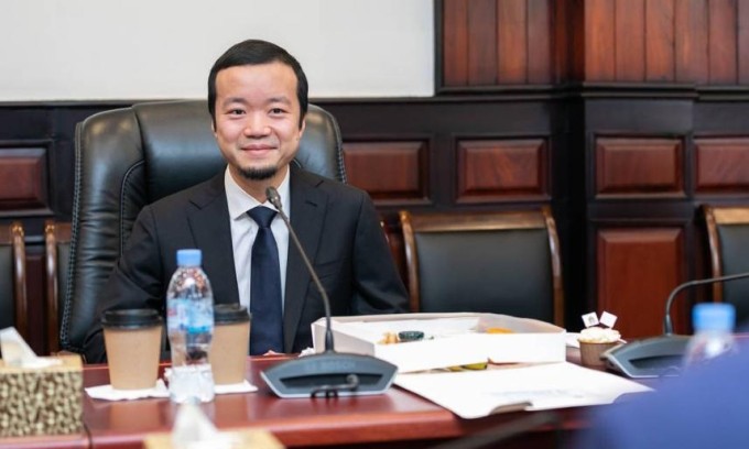 Tỷ phú Chen Zhi. Ảnh: Kiripost