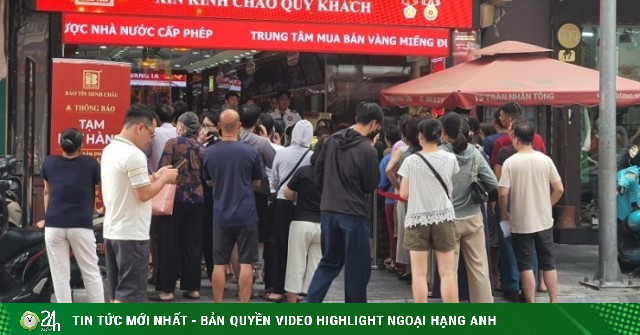 Giá vàng ngày 19/10 giảm: Hàng loạt tiệm vàng có động thái bất ngờ, chị em rủ nhau lên “hốt hàng”