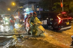 Tin tức trong ngày - Không khí lạnh tràn về, miền Bắc trở lạnh, miền Trung mưa to