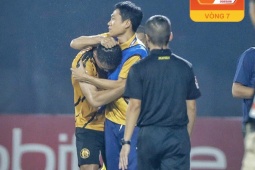Video bóng đá PVF-CAND - Thanh Hóa: Xuân Bắc lập công, 4 bàn kịch tính (V-League)