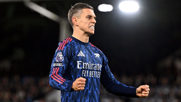 Arsenal thắng tối thiểu Fulham nhờ pha lập công duy nhất của Trossard