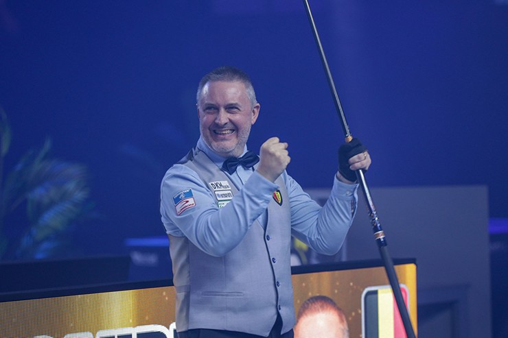 Siêu sao Caudron vô địch World Championship