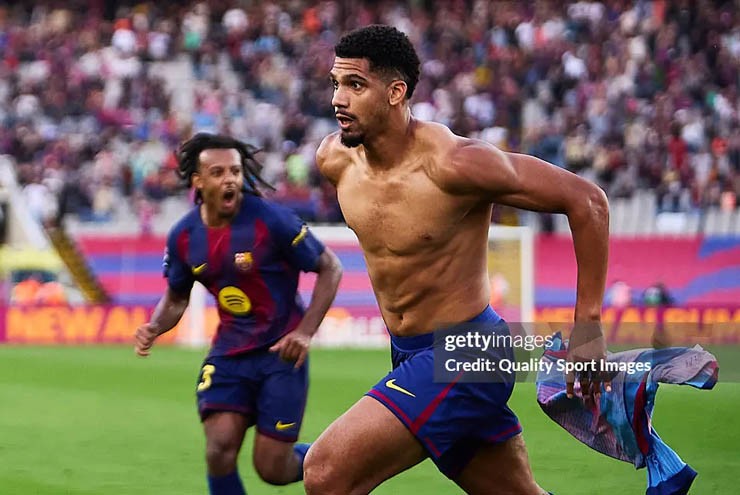 Niềm vui vỡ òa của&nbsp;Araujo