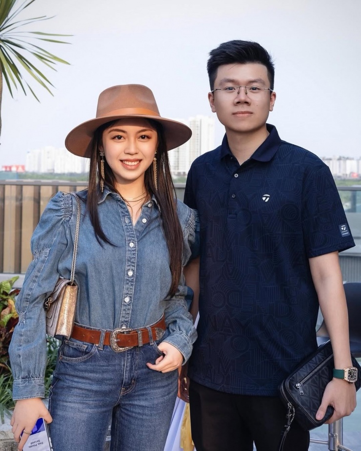 Em dâu thiếu gia Phan Thành 'mỗi ngày một túi xa xỉ' - 1