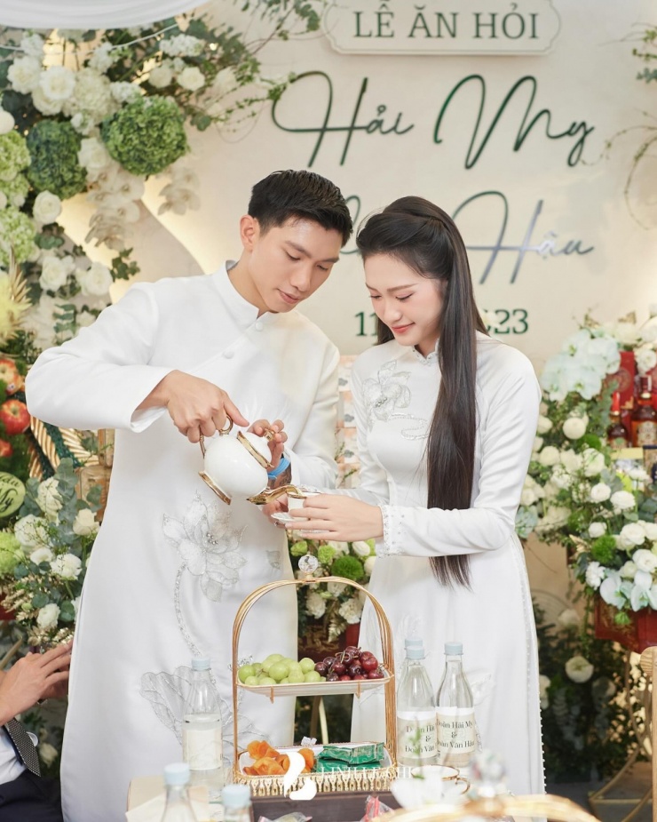 Vợ chồng Đoàn Văn Hậu kỷ niệm hai năm ngày cưới - 5