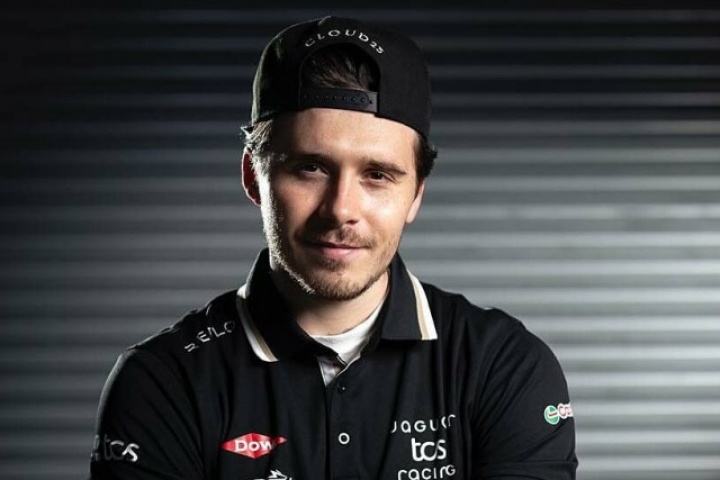 Brooklyn Beckham quay lưng, tránh câu hỏi về mẹ