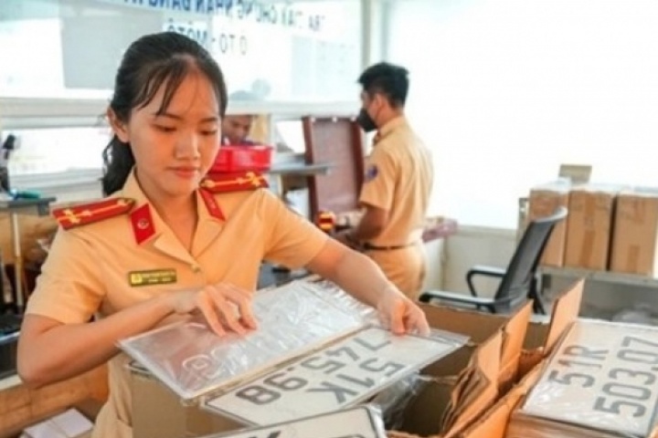 Đấu giá biển số ô tô: "Ngũ quý" 37K-888.88 đạt mức 2,605 tỉ đồng