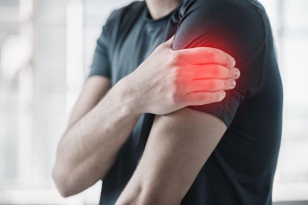 3 triệu chứng này xuất hiện trên tay: Coi chừng bệnh mạch vành, đừng chủ quan! - 1