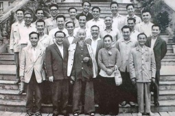 Tin tức trong ngày - 'Bông hồng thép' Nguyễn Thị Bình và lời dặn của Bác Hồ trước đàm phán Paris