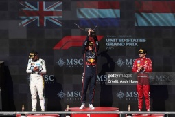 Đua xe F1, US GP: Verstappen giành chiến thắng áp đảo