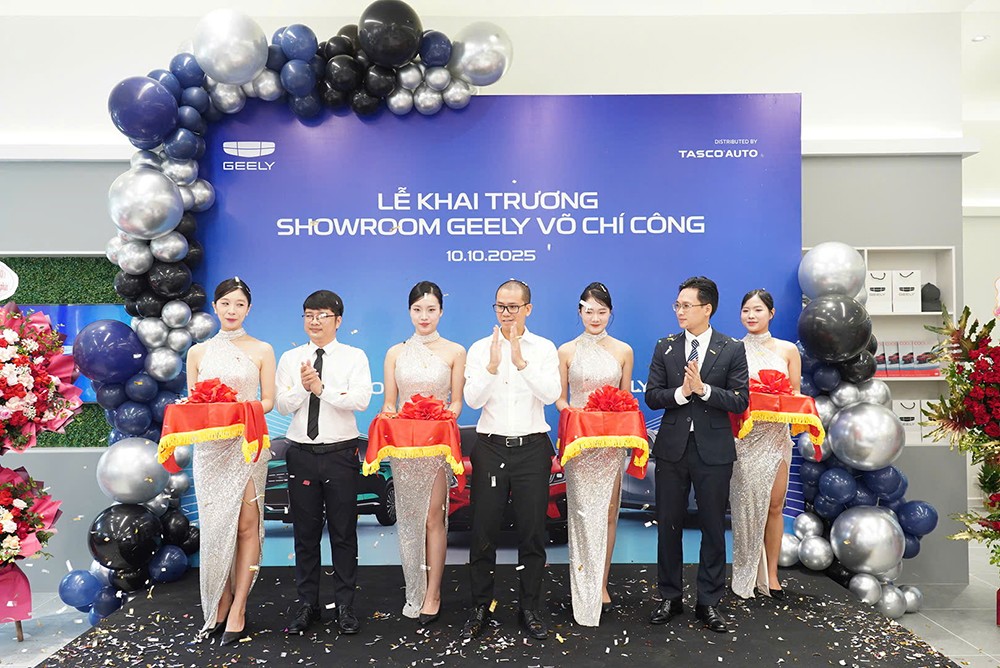 Sự kiện khai trương showroom tại Võ Chí Công của Geely Việt Nam.