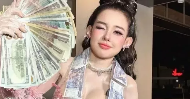 Cái bẫy từ Hoàng Hường, Ngân 98
