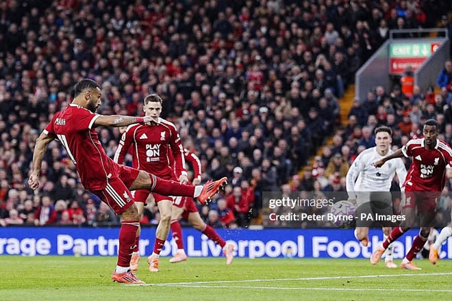 Trực tiếp bóng đá Liverpool - MU: Xuất sắc bảo toàn lợi thế mong manh (Ngoại hạng Anh) (Hết giờ) - 4