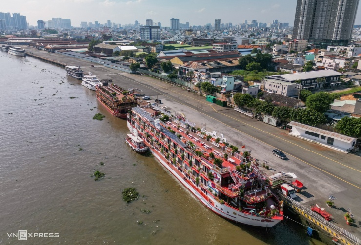 Hiện trạng khu đất 32 ha ở Bến Nhà Rồng sẽ làm công viên - 5