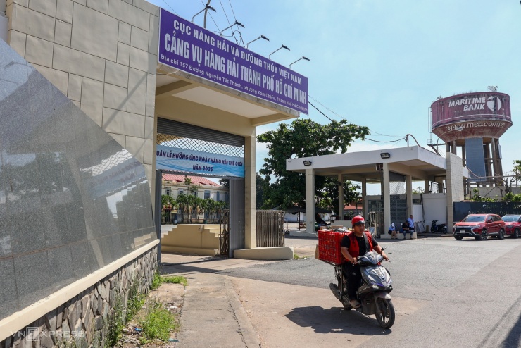 Hiện trạng khu đất 32 ha ở Bến Nhà Rồng sẽ làm công viên - 14