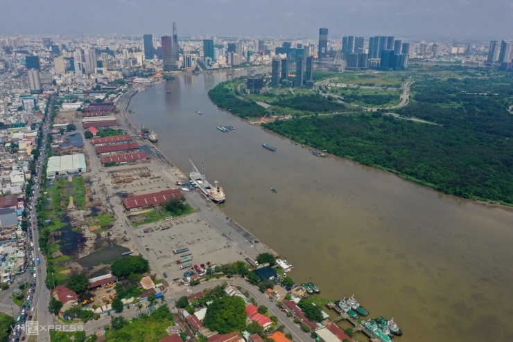 Hiện trạng khu đất 32 ha ở Bến Nhà Rồng sẽ làm công viên - 17