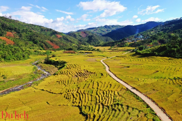 Di sản ruộng bậc thang độc đáo hấp dẫn du khách đến với Măng Ri - 19