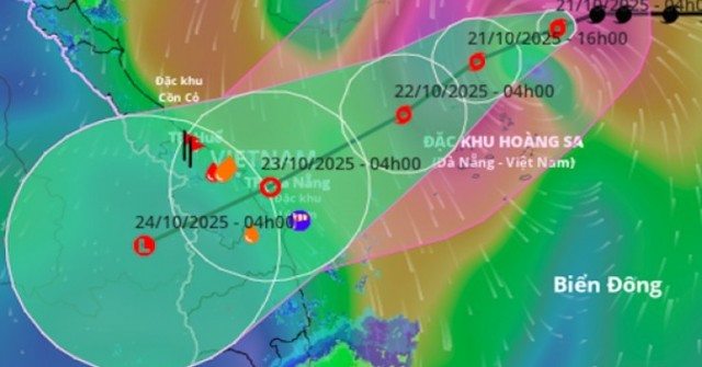 Bão số 12 Fengshen "gặp" không khí lạnh đổi hướ...
