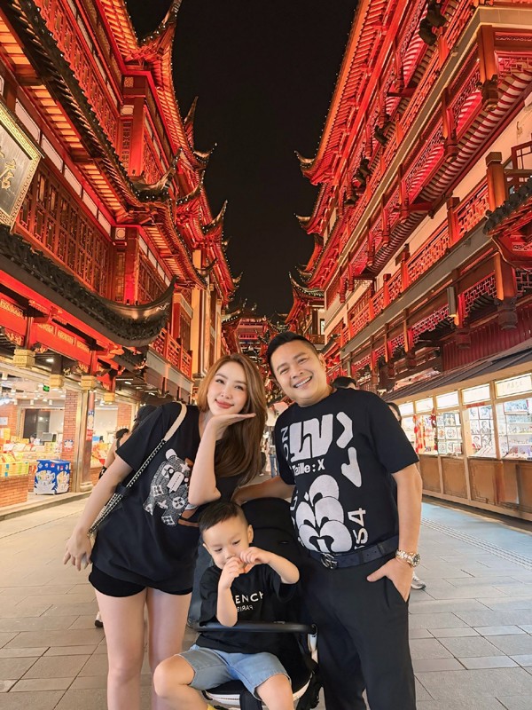 Bảo Thy có cuộc sống viên mãn sau 6 năm lấy chồng doanh nhân.