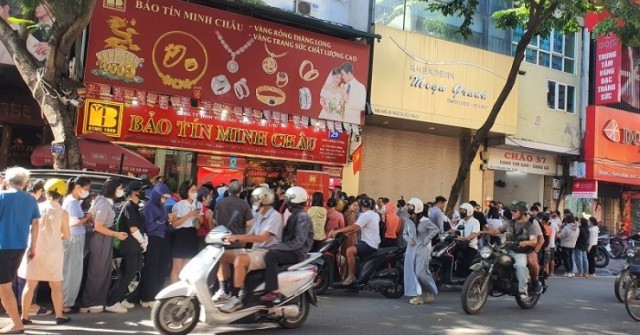 Giá vàng chiều 21/10: Bất ngờ quay đầu giảm sâu...