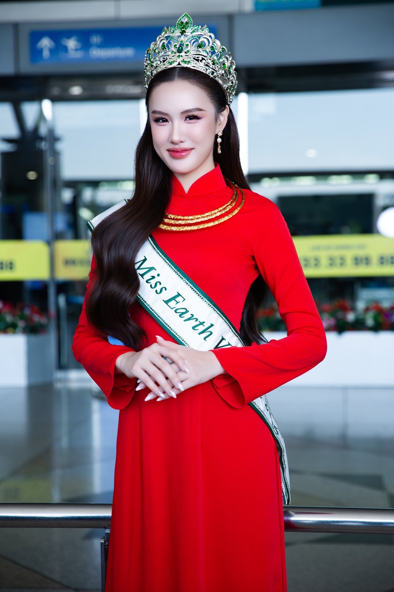 Mỹ Anh cho biết kể từ sau khi đăng quang Á hậu 3 Miss Earth Vietnam 2025, cô không ngừng trau dồi kiến thức, rèn luyện kỹ năng và hoàn thiện hình ảnh để sẵn sàng đại diện Việt Nam tại cuộc thi sắc đẹp lớn thứ tư thế giới. Không chỉ chú trọng hình ảnh và phong thái, Trịnh Mỹ Anh còn đầu tư cho dự án môi trường mang đến Miss Earth 2025. Cô cho biết đây là dự án tái chế rác thải điện tử, chủ đề còn khá mới tại Việt Nam.