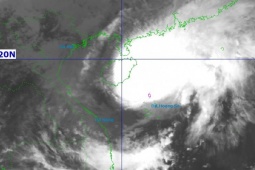 Tin tức trong ngày - Diễn biến mưa bão ở miền Trung