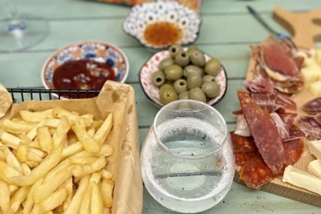 Ngày càng nhiều người tử vong vì ung thư đại trực tràng, bác sĩ khuyên...