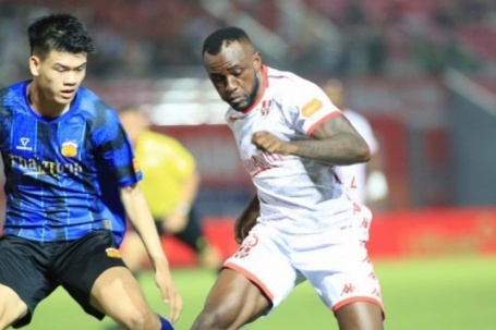 HAGL: 'Hết thuốc', trụ hạng kiểu gì?