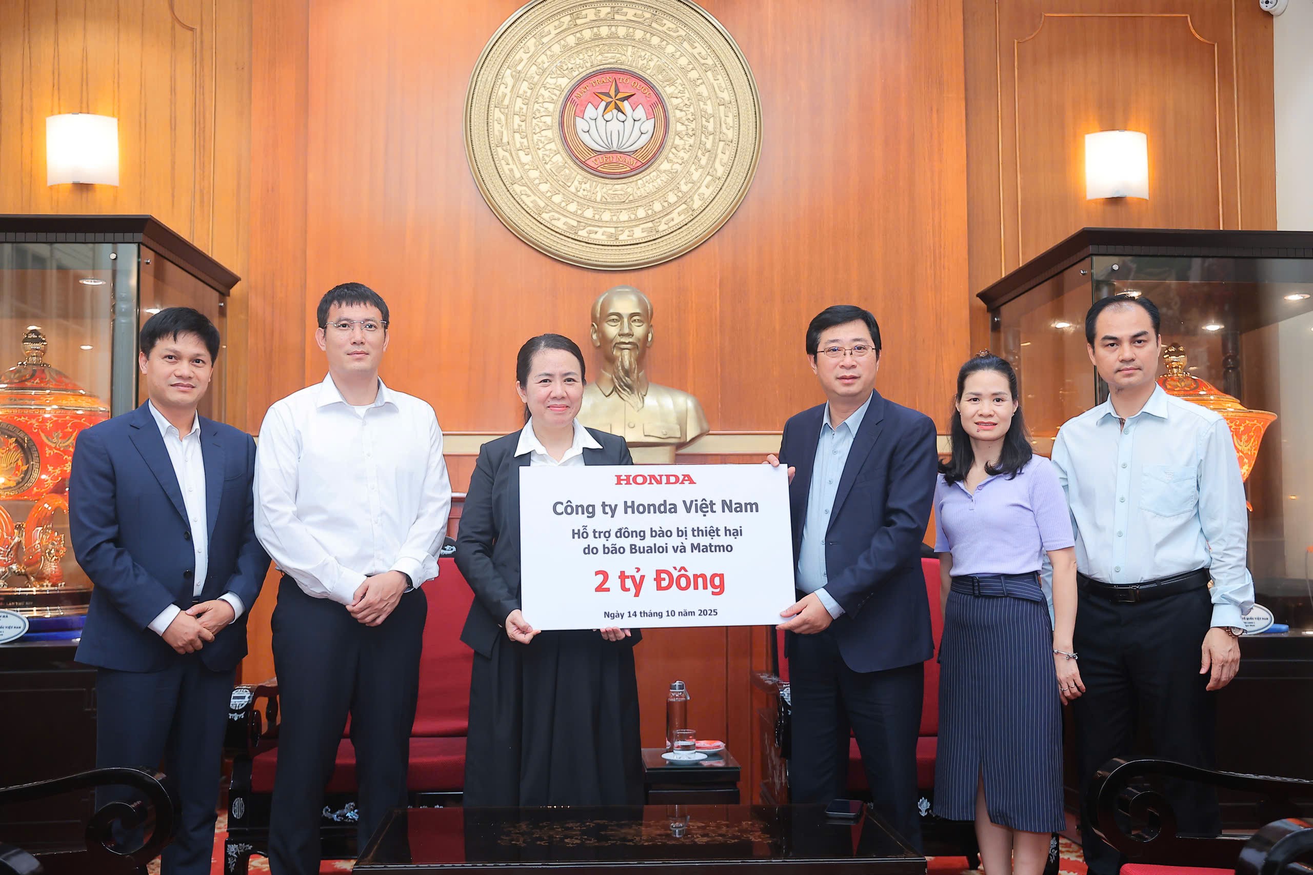 Honda Việt Nam chia sẻ khó khăn cùng người dân tại các vùng bị thiệt hại do ảnh hưởng của cơn bão số 10, 11 - 2