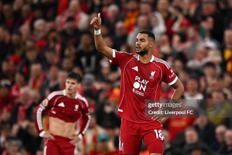 Liverpool không thể tiếp tục mắc sai lầm