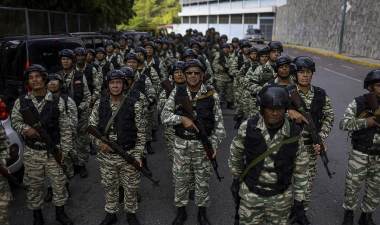 Caracas khẳng định, mỗi đơn vị đã được huấn luyện để ứng phó với kịch bản xung đột cục bộ hoặc chiến dịch tấn công quy mô lớn. Caracas khẳng định, mỗi đơn vị đã được huấn luyện để ứng phó với kịch bản xung đột cục bộ hoặc chiến dịch tấn công quy mô lớn.