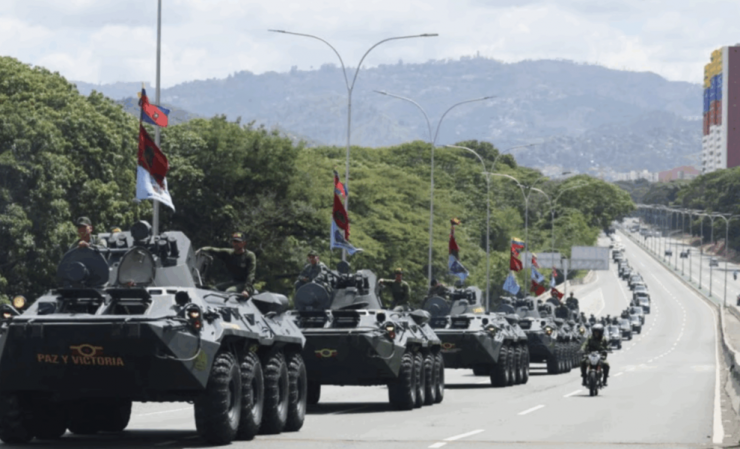 Ông cho rằng việc triển khai chiến hạm, máy bay ném bom và binh sĩ của Mỹ gần lãnh thổ Venezuela không chỉ là biện pháp chống buôn lậu ma túy như Washington tuyên bố, mà còn là hành động mang tính răn đe, đe dọa trực tiếp đến an ninh quốc gia Venezuela. Ông cho rằng việc triển khai chiến hạm, máy bay ném bom và binh sĩ của Mỹ gần lãnh thổ Venezuela không chỉ là biện pháp chống buôn lậu ma túy như Washington tuyên bố, mà còn là hành động mang tính răn đe, đe dọa trực tiếp đến an ninh quốc gia Venezuela.