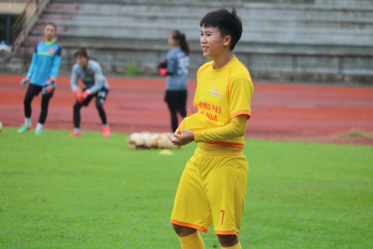 Tuyết Dung sẽ chuyển sang vai trò trợ lý HLV ở CLB Phong Phú Hà Nam.