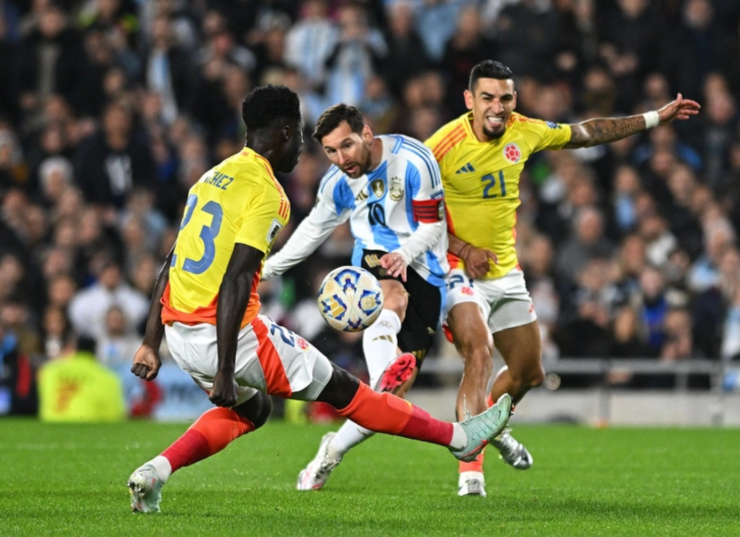 Lionel Messi vẫn bỏ ngỏ khả năng dự World Cup 2026, nhưng giới hâm mộ vẫn chờ anh trong màu áo Argentina