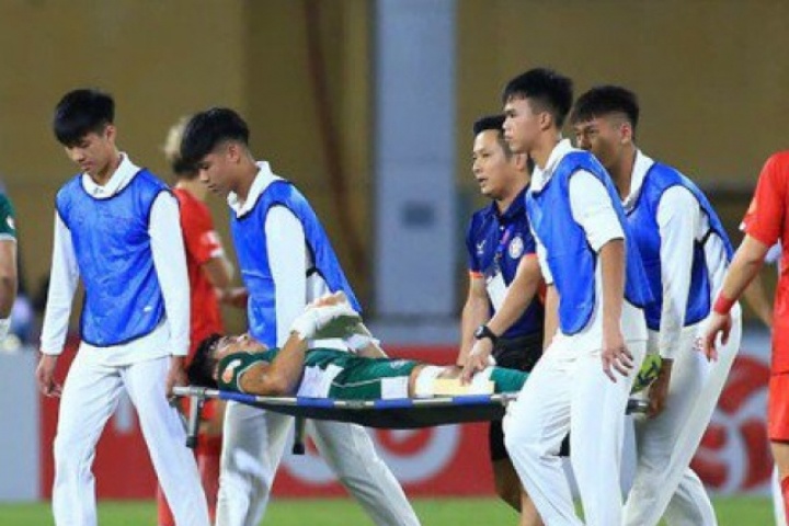 Thủ môn Bùi Tiến Dũng đứt dây chằng đầu gối, chấn thương gặp phải sẽ mất bao lâu để hồi phục?
