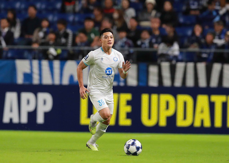 Trực tiếp bóng đá Gamba Osaka - Nam Định: Đội Việt Nam có bàn danh dự (Cúp C2 châu Á) (Hết giờ) - 4