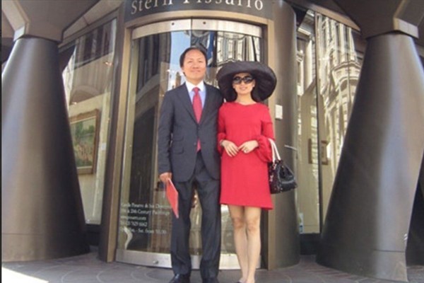 Hình ảnh hiếm hoi của Hà Phương và chồng tỷ phú.