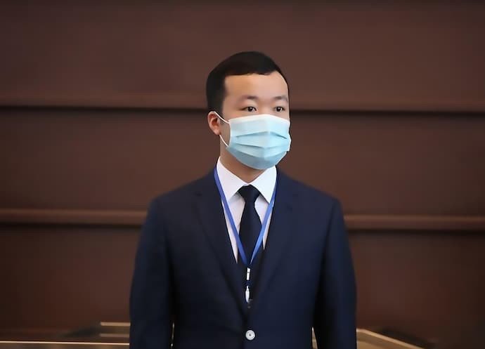 "Trùm lừa đảo" Chen Zhi là người duy nhất nhận giải "Doanh nhân của năm" của Giải thưởng Kinh doanh Quốc tế (IBA) năm 2021. Ảnh: Prince Group