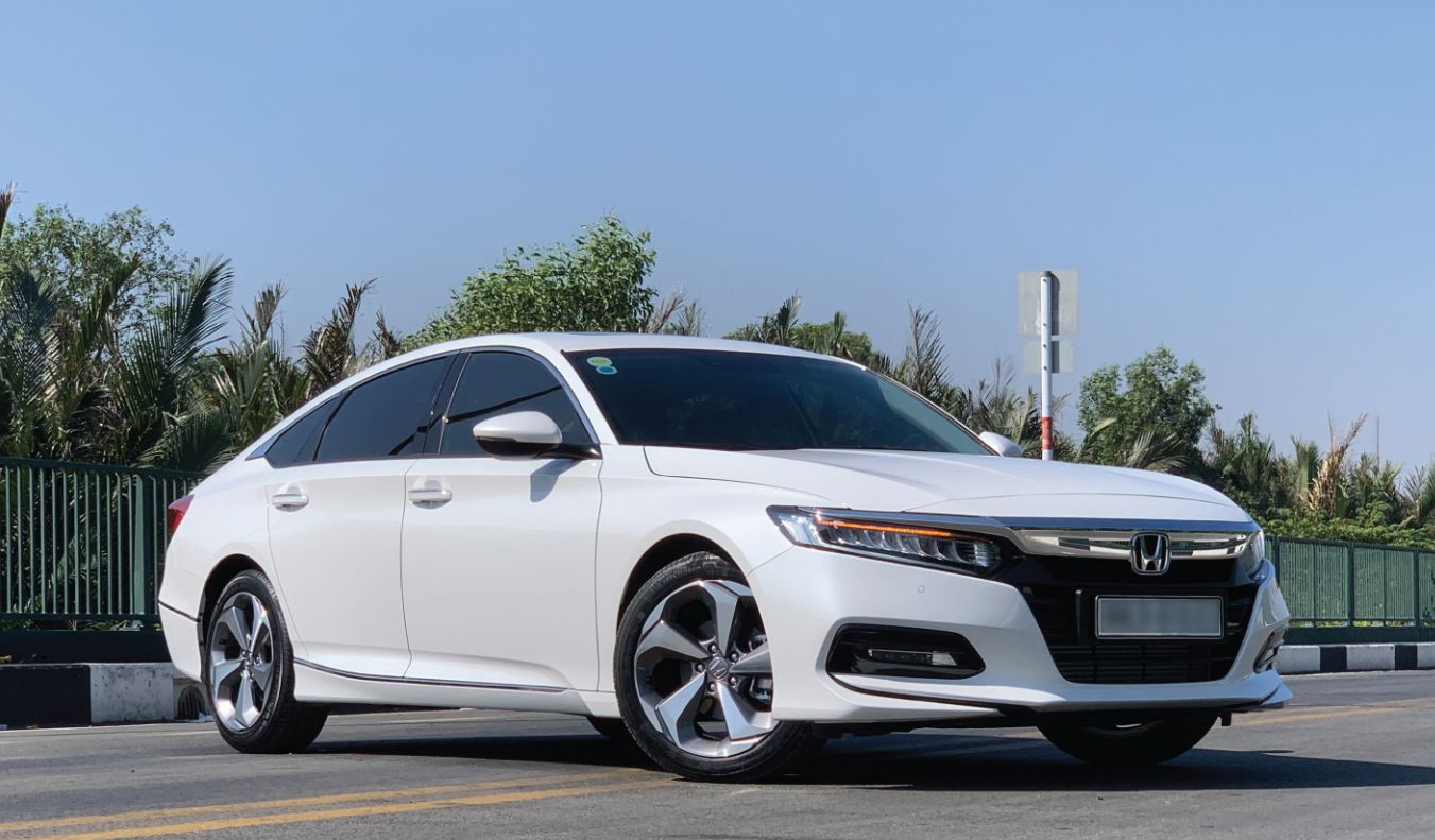 Đây là những mẫu xe kinh doanh khó khăn tại Việt Nam - 2