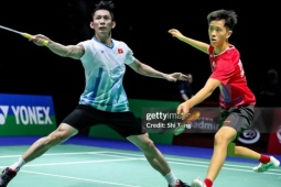 Huyền thoại cầu lông Tiến Minh thua sốc "ông cháu" hạng 1527 thế giới