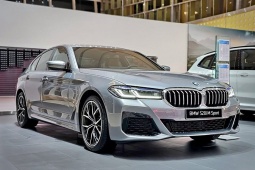 BMW X4 và 5 Series giảm giá gần nửa tỷ đồng tại đại lý