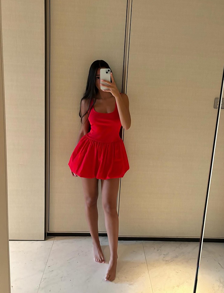 Ana Pelayo - cô bạn gái tuổi đôi mươi của sao trẻ Gavi