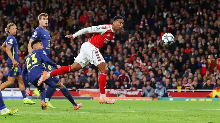 Arsenal thu về thành quả nhờ khả năng tạo ra các tình huống cố định hiệu quả