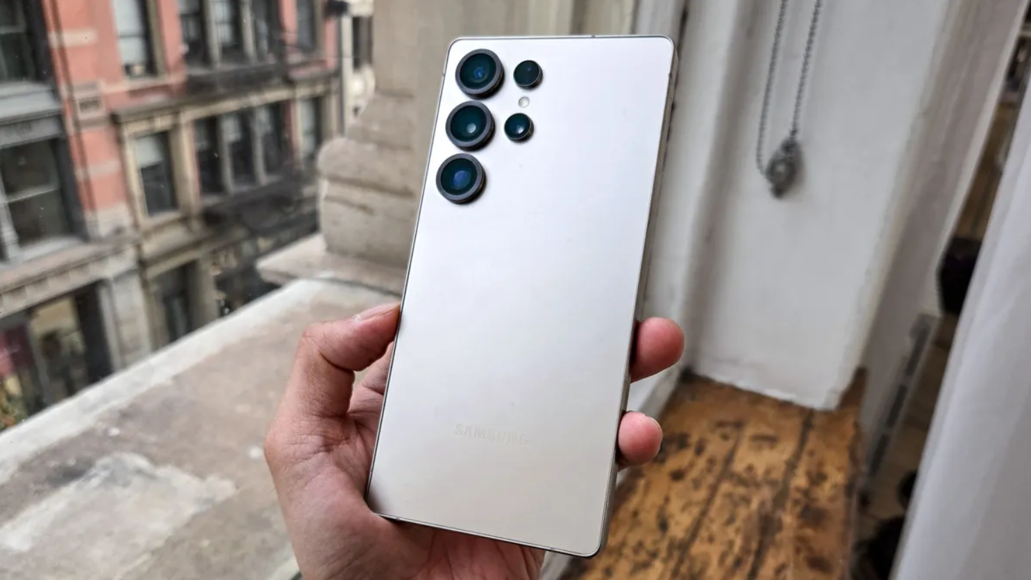 Galaxy S25 Ultra.