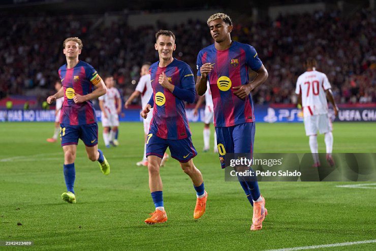 Yamal và dàn "Sao Mai" Barcelona gây ấn tượng mạnh