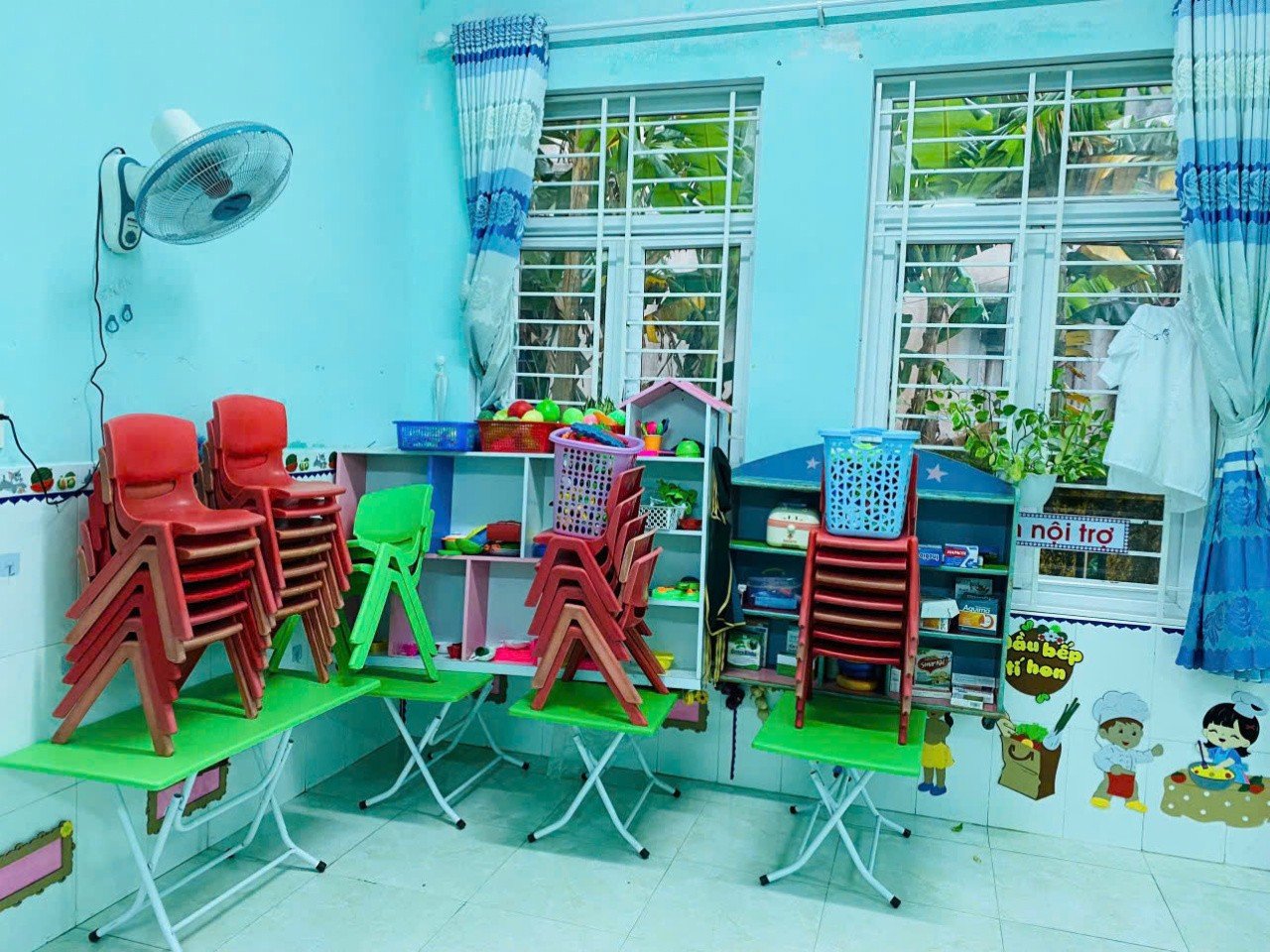Bão chưa tới Huế đã ngập nặng, toàn bộ học sinh được nghỉ học - 4