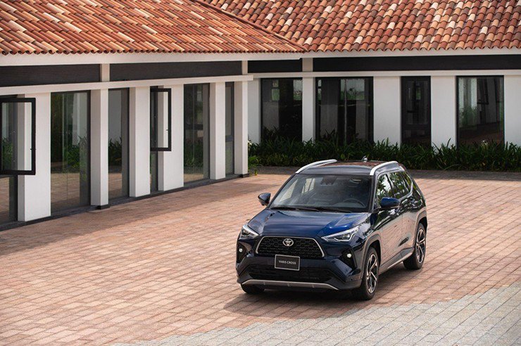 HR-V, Creta, Yaris Cross: Cuộc chơi nóng bỏng 2025, ai không có là lạc hậu? - 7