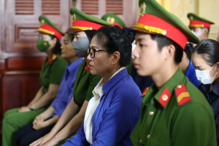 Các bị cáo tại toà