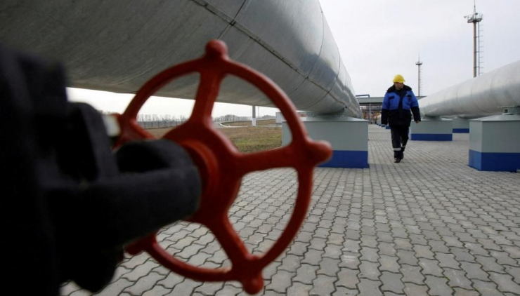 Gói trừng phạt thứ 19 của EU đối với Nga đã đẩy nhanh thời gian biểu chấm dứt dòng khí đốt Nga vào châu Âu sớm hơn dự kiến. Ảnh: Getty